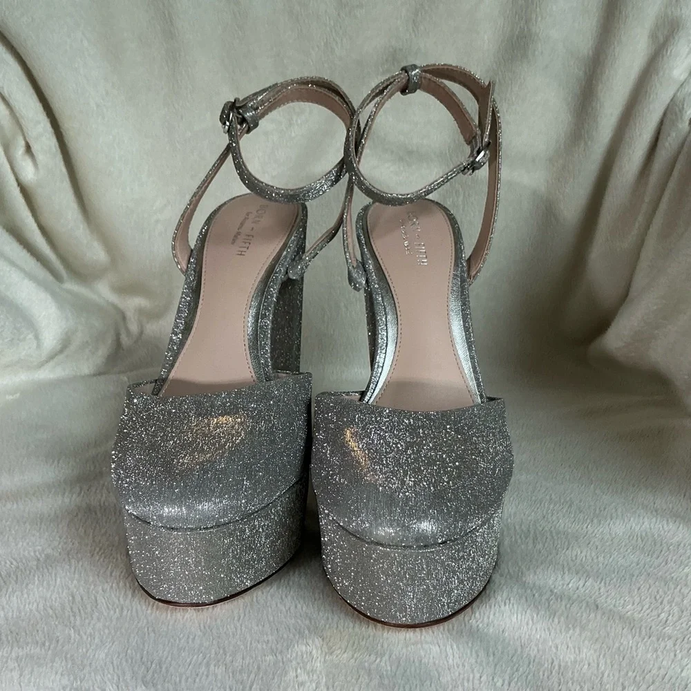 NEW Antonio Melani X Born on Fifth “Liv” Silver Metallic Glitter Platform Pumps